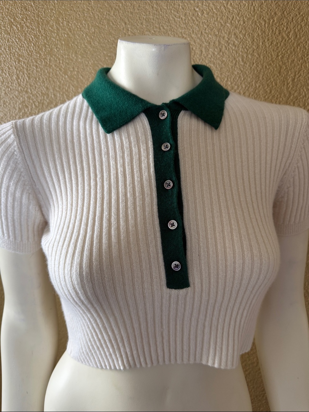 White Ribbed cashmere Polo Crop Top with Green Collar